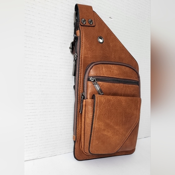 Classic Fashion Men's Brown Leather Sling Crossbody Bag - Picture 4 of 8